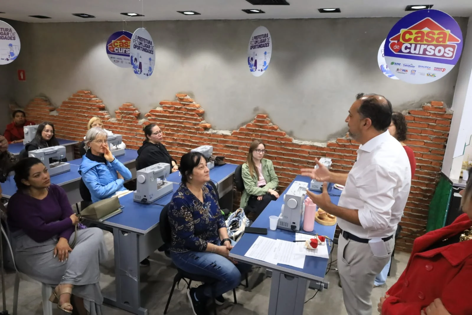Mauá inaugura Casa de Cursos no shopping com aulas à noite
